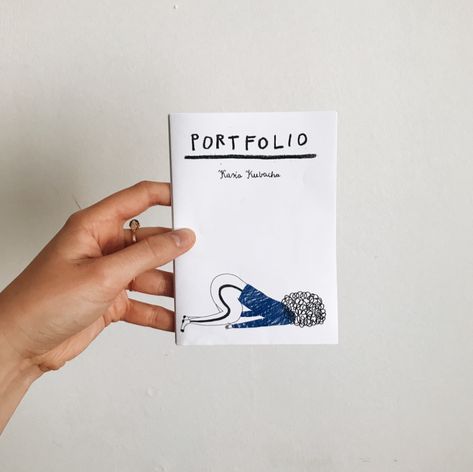 "PORTFOLIO" - folded zine on Behance Zine Ideas, Cv Inspiration, Art Zine, Self Branding, Zine Design, A3 Poster, Grafic Design, Publication Design, Book Design Layout