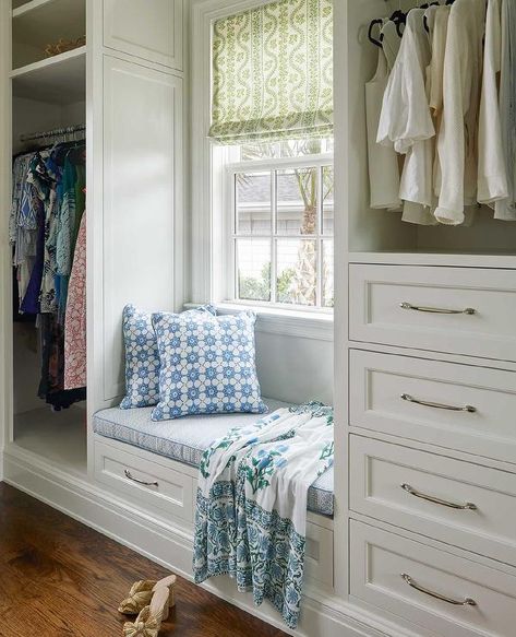 Small Window Seat, Andrew Howard, Bedroom Window Seat, Built In Window Seat, Master Closet Design, Window Bench Seat, Bedroom Built Ins, Window Seat Design, Built In Dresser