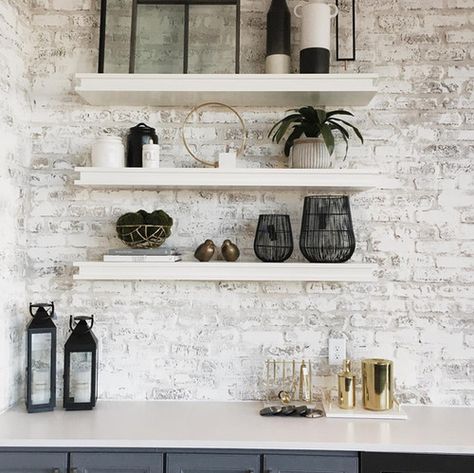 Whitewash Brick Backsplash, Brick Kitchen Wall, Kitchen Brick Wall, Whitewashed Brick, Brick Wall Kitchen, Brick Wall Ideas, Brick Backsplash Kitchen, Brick Accent Wall, Brick Accent Walls