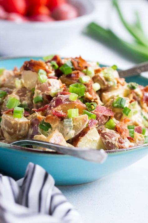 This creamy ranch potato salad is loaded with savory crispy bacon, green onions and couldn't be easier to make!  A homemade Paleo and Whole30 ranch dressing gives this potato salad a zesty, addicting "cheesy" flavor even though it's dairy-free! Bacon Ranch Potato Salad, Ranch Potato Salad, Paleo Running Momma, Potato Salad Mustard, Potato Salad Dressing, Potato Salad Recipe Easy, Bacon Ranch Potatoes, Red Potato Salad, Potato Salad Healthy