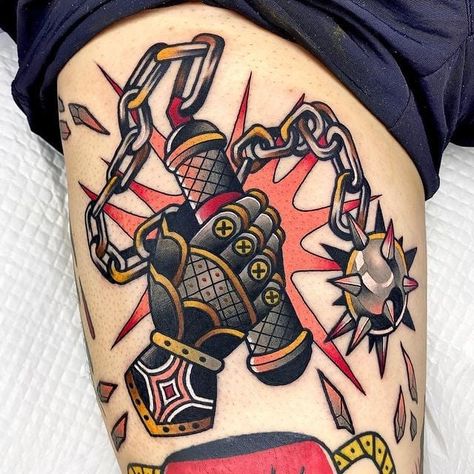 TATTOO & CULTURE on Instagram: “Rate this) ⠀ By @ari_tattooer ⠀ #oldworkers #oldschooltattoo #oldschool #oldschoolink #traditionaltattoo #traditionalink…” New Age Traditional Tattoo, Old School Fighter Tattoo, American Traditional Warrior Tattoo, Game Of Thrones Flash Tattoo, American Traditional Strength Tattoo, Traditional Knight Helmet Tattoo, Helm Tattoo, Dnd Tattoo, Solid Black Tattoo