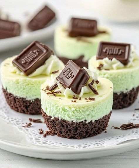 Andes Mint Mini Cheesecakes Recipe Mini Mint Cheesecake, Andes Cheesecake, Andes Mint Pie Recipe, Andes Mint Cheesecake, Mini Cheesecakes Recipe, Mint Pie, Mint Cheesecake, Mini Cheesecake Recipes, Andes Mint