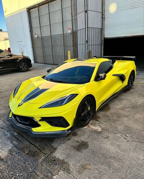 Corvette 2020, New Car Wallpaper, Transformers Cars, Luxury Cars Audi, New Luxury Cars, Corvette C8, Dodge Muscle Cars, Fast Sports Cars, Financially Free