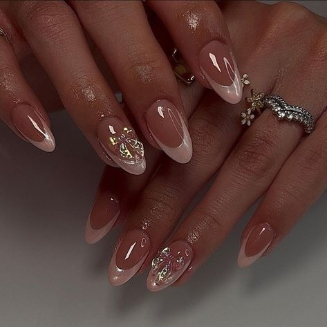 Pink French Tips, Almond Acrylic Nails Designs, Quinceanera Nails, Overlay Nails, Acrylic Nails Nude, Romantic Nails, Girl Nails, Girly Acrylic Nails, Pink French