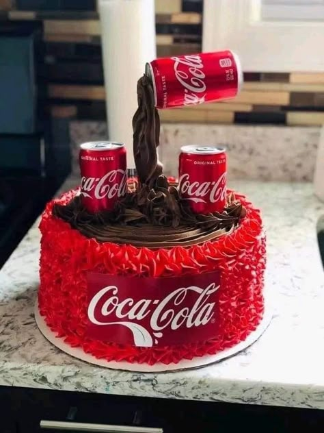 Pastel Cocacola, Coca Cola Party, Coca Cola Life, Coca Cola Poster, Coca Cola Cake, Coca Cola Decor, Cola Cake, Birthday Cake Decorating Ideas, Stunning Cakes