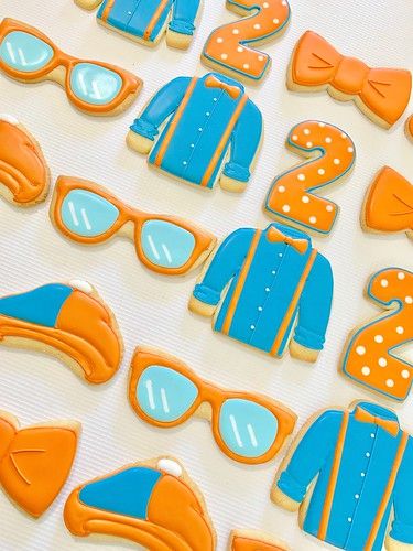 Blippi 2nd Birthday, 2nd Birthday Cookies, Bday Cookies, Boy Birthday Party Themes, Third Birthday Party, 2nd Birthday Party Themes, Baby Boy Birthday, Construction Birthday, Toddler Birthday