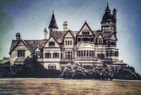 Gary Lawrance Architect on Instagram: ““Aladdin’s Castle” The Guggenheim summer home at Elberon, New Jersey. If there weren’t photos like this, it would be hard to believe it…” American Colonial Mansion, 1940s Mansion, Eufaula Alabama, Mansion Houses, American Mansions, Victorian Mansion, Old Mansions, Victorian Mansions, Abandoned Mansions