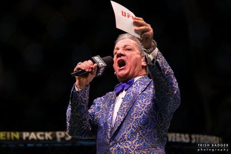 Bruce Buffer at UFC 247 Bruce Buffer, Toyota Center, Love Show, Sports Images, Combat Sports, Ufc, Houston, Halloween Costumes, Couple Photos