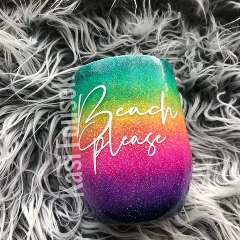 Beach Tumblers, Sunset Tumbler, Color Gifts, Tumbler Inspiration, Diy Tumbler, Epoxy Tumbler, Sunset Color, Glitter Tumblers, Painted Cups