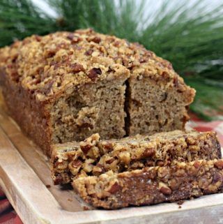 Ginger Pear Bread - Sweet and Savory Morsels Pear Quick Bread, Veg Desserts, Pear Bread, Ginger Pear, Bread Quick, Quick Bread Recipe, Bread Sweet, Pear Ginger, Homemade Bread Recipes Easy