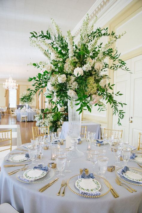 Tall Clear Vase Centerpiece Wedding, Tall Wedding Arrangements, Tall White And Green Centerpiece Wedding, Tall Flower Arrangements Wedding, Topiary Wedding, Elevated Centerpiece, Tall Clear Vase, Hunters Wedding, Tall Wedding Vases