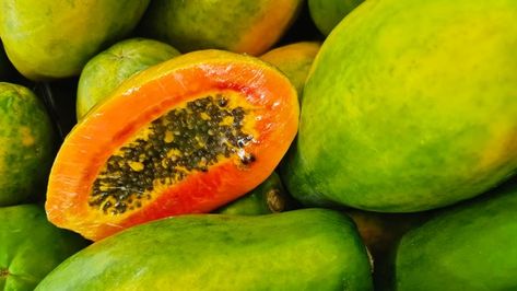 Learn how to pick a perfect papaya, how to know when it's ripe, and delicious ways to prepare this luscious, fleshy fruit. Papaya Growing, Fresh Produce Market, Ripe Papaya, Green Papaya Salad, Parmesan Rind, Savory Salads, Green Papaya, Wedding Soup, Starchy Vegetables