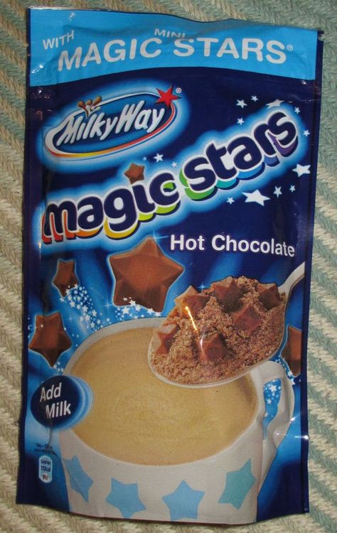 Foodstuff Finds: Milky Way Magic Stars Hot Chocolate (Asda) [By @Cindy Poole] Magic Stars, Chocolate Stars, Yummy Foods, Favorite Food, Cute Food, Milky Way, Pop Tarts, House Decor, Scream