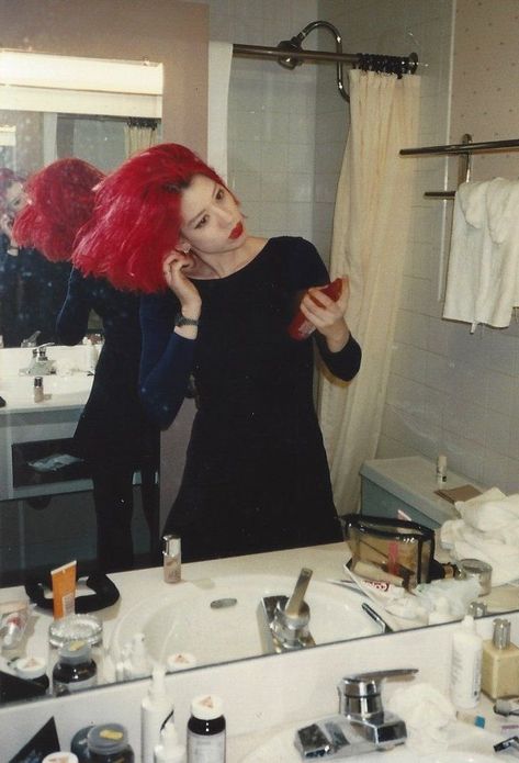 Miki Berenyi, Red Hair, Lush, A Woman, Internet, Mirror, Tumblr, Red, Hair