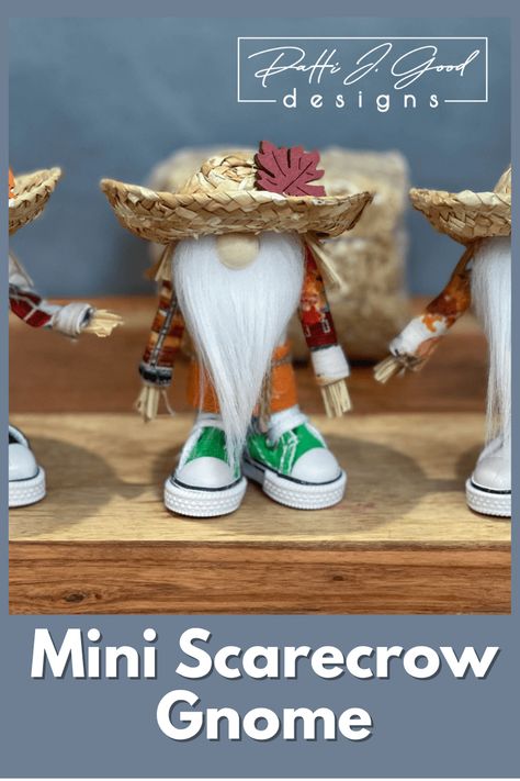 Fall and Halloween Gnomes Craft Fair Best Sellers, Mini Scarecrow, No Sew Gnome, Scarecrow Gnome, Thanksgiving Gnomes, Sew Ornaments, Fall Craft Fairs, Gnome Tutorial, Halloween Gnomes