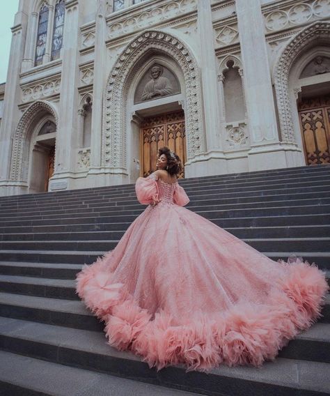 long fluffy pink wedding gown , wedding photography , beautiful wedding photoshoot , princess wedding dress , stairs photoshoot Stairs Photoshoot, Pink Wedding Gown, Poofy Prom Dresses, Fluffy Wedding Dress, Quinceanera Photoshoot, Poofy Dress, Pink Ball Gown, Big Dresses, Quinceanera Dresses Blue