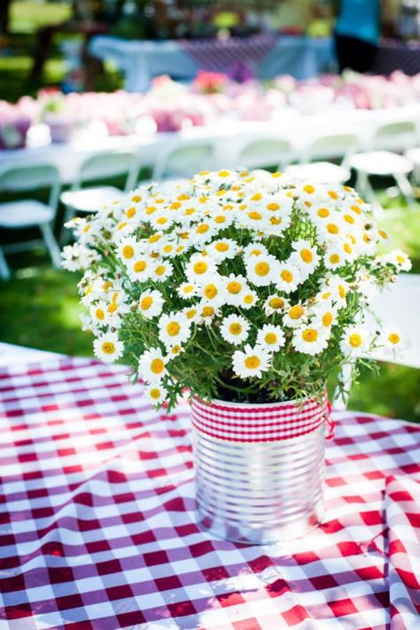 EASY summer entertaining centerpiece table idea. Can, ribbon and inexpensive wild flowers. Love. More fabulous ideas via Kara's Party Ideas KarasPartyIdeas.com Table Centerpieces Diy, Picnic Birthday Party, Strawberry Shortcake Party, Deco Champetre, Picnic Theme, Country Party, Party Table Centerpieces, I Do Bbq, Oktoberfest Party