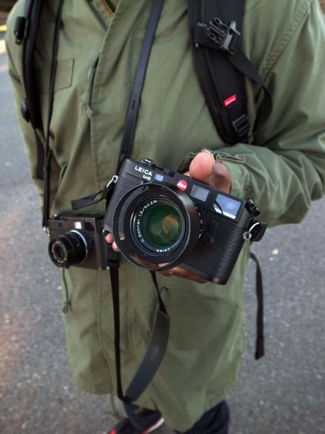 Daily Bugle, Stylish Camera Bags, Leica Photography, Nobuyoshi Araki, Film Camera Photography, Analog Camera, William Eggleston, Photographer Camera, Film Photography 35mm