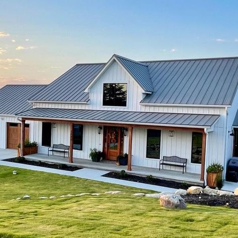 Metal Roof Houses, Steel Siding, Barn House Design, Prefab Cabins, Barn Style House Plans, Metal Siding, House Siding, Barn Style House, Metal Building Homes