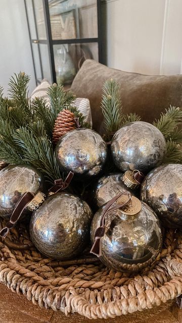 Mercury Glass Christmas Tree, Mercury Glass Diy, Mercury Glass Christmas, Mercury Glass Ornaments, Christmas Interiors, Dark Copper, Holiday Crafts Christmas, Instagram Diy, Save For Later