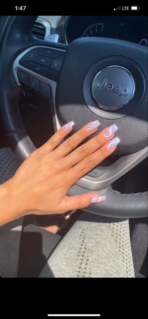 Light Blue Nails With Swirls, Light Blue Nails Swirl, Light Blue And White Swirl Nails, Blue And White Wavy Nails, Blue And Purple Swirl Nails, Blue And White Wave Nails, Blue White And Pink Nails, Light Blue Clear Nails, Blue Nails Squiggle