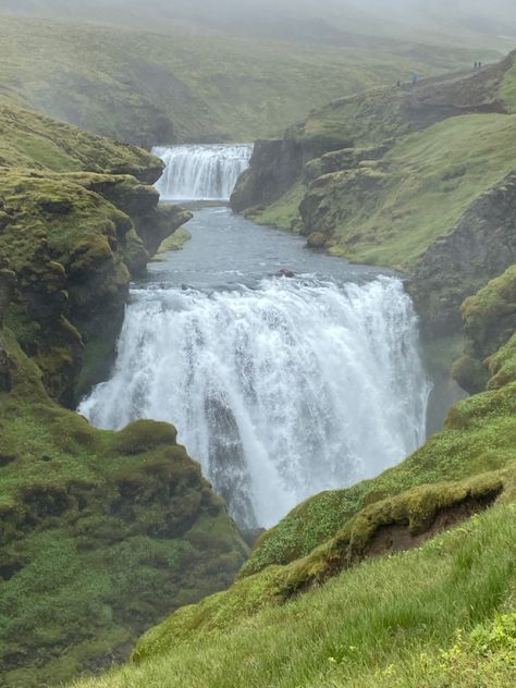 Icelandic Nature, Nordic Countries Aesthetic, Icelandic Aesthetic, Iceland Summer Aesthetic, Nordic Nature, Iceland Aesthetic, Iceland Photography Landscapes, Iceland Travel Photography, Iceland Summer