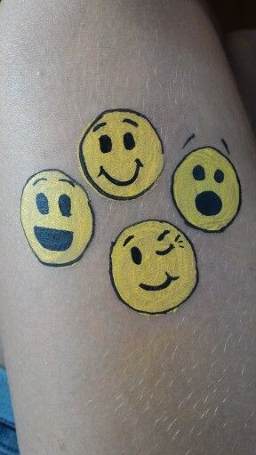 Simple little smiley faces by Abby's Face Paint-N-Glitter Smiley Face Face Paint, Face Painting Simple Easy, Emoji Face Paint, Small Face Painting Ideas, Cheek Art, Emoji Face, Face Paints, Face Painting Easy, Kids Face Paint