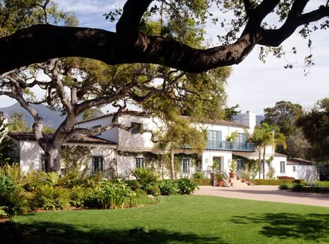 Monterey California Homes, James Merrell Architects, Monterey Colonial House Exterior, Old Spanish Mansion, Spanish Colonial Exterior, Monterey House, Monterey Colonial, Monterey Style, Mission Revival