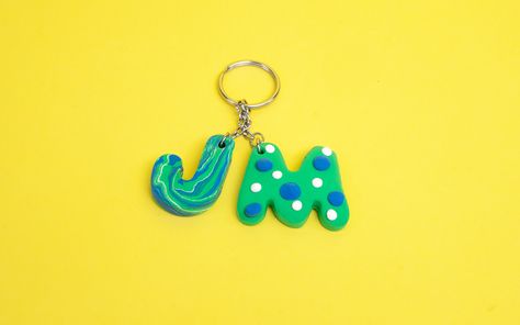 Keychains Diy, Working With Clay, Kiwi Crate, 10 Number, Quick And Easy Crafts, Diy Projects For Beginners, Diy Keychain, Science Art, Design Skills