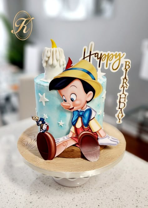 Pinocchio Cake, Barnyard Cake, Disney Figurines, Baby Sewing Projects, Disney Cakes, Sugar Craft, Baby Shower Cookies, Pinocchio, Kids Cake