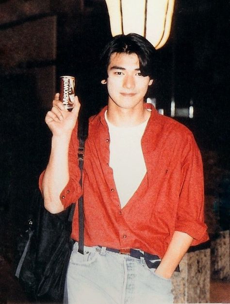 takeshi kaneshiro holding a can while wearing red shirt and jeans retro outfit vintage outfit Japanese 90s Fashion Men, 90s Guys Outfits, 80s Asian Fashion, Throwback Outfits 90s, 90s Japanese Street Fashion, 80s Hairstyles Men, Japanese Street Fashion Harajuku, 90s Japanese Fashion, Japanese Men Hairstyle