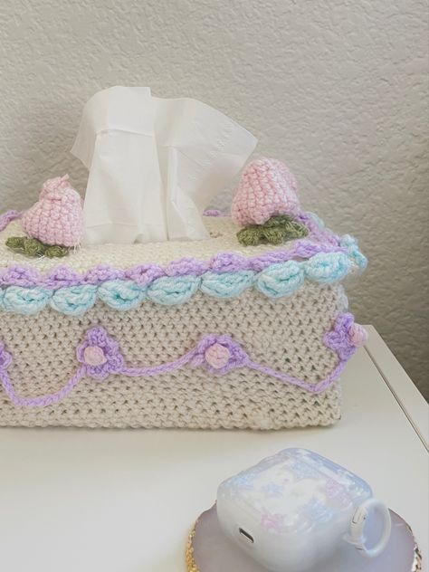 Crochet, creative, creations, aesthetic, instagram, ideas, stories, room, clean, cake, pastel, croche, ideas, inspo, Taylor Swift Crochet Creations, Tissue Box, Tissue Boxes, Crochet, Cake