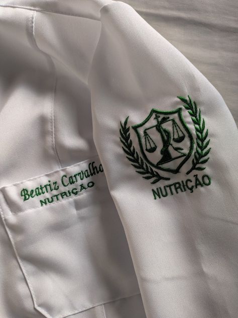 Nutritionist Logo, Dietetics Student, Nutrition Careers, Nutrition Activities, Nutrition And Dietetics, College Logo, Future Lifestyle, Dream Job, Dream Life