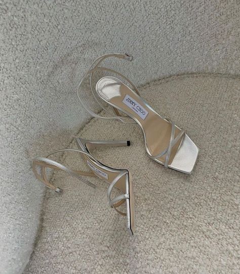 Grey Heels Prom, Grey Heels Aesthetic, Girls Formal Shoes, Silver Heels Prom, Graduation Heels, Elegant Shoes Heels, Heels Aesthetic, Grey Heels, Chic Heels