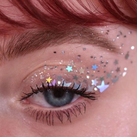 Starry Night Makeup, 10 Mayo, Concert Makeup, Euphoria Makeup, Cute Eye Makeup, Magical Makeup, What To Do Today, Dewy Makeup, Ethereal Makeup