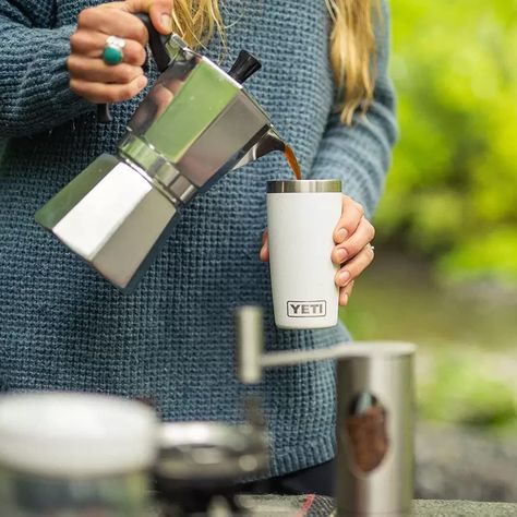 This is simply the best travel mug I have found - nothing else compares! The 10oz is just the right size and keeps my coffee hot for hours. It doesn't absorb smells so is equally good for cold drinks (its the perfect size for an ice cold gin and tonic).  The MagSafe lid seals well for spill free carrying.  Plus its virtually indestructible, which is handy if you are prone to leaving it on the car roof before driving off! Vaso Yeti, Yeti Rambler Tumblers, Yeti Tumbler, Espresso Shot, Yeti Rambler, Red Fish, Insulated Cups, Insulated Tumblers, Favorite Drinks