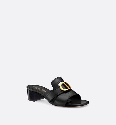 Slides Black Women, Dior Slides, Heeled Mule, Mule Shoes, Christian Dior Fashion, Evolution Of Fashion, Christian Dior Couture, Dior Couture, Dior Shoes