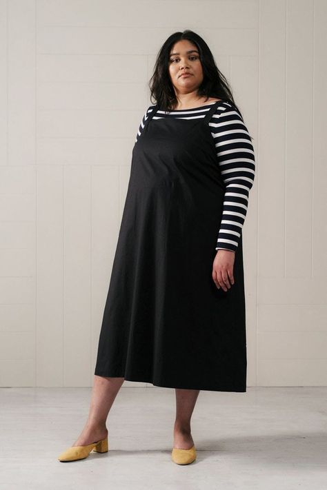 10 Brands That Bring Minimalism to Plus-Size Fashion Mid Size Minimalist Fashion, Midsize Minimalist Fashion, Large Size Outfits For Women, Big Women Fashion Plus Size Outfits, Plus Size Minimalist Outfits, Plus Size Minimalist Wardrobe, Goblin Mode, Outfit Capsule, Minimal Stil