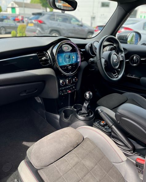 A real charmer🖤 At our Stockport site we now have this MINI Hatch Cooper Sport available! It’s a fabulous looking small hatchback that has heaps of character! Check it out at motormatch.com📲 #mini #minihatch #cooper #minicoopersport #coopersport #sport #midnightblack #hatchback #jcw #johncooperworks Mini Cooper Sport, John Cooper Works, Midnight Black, Check It Out, Quick Saves