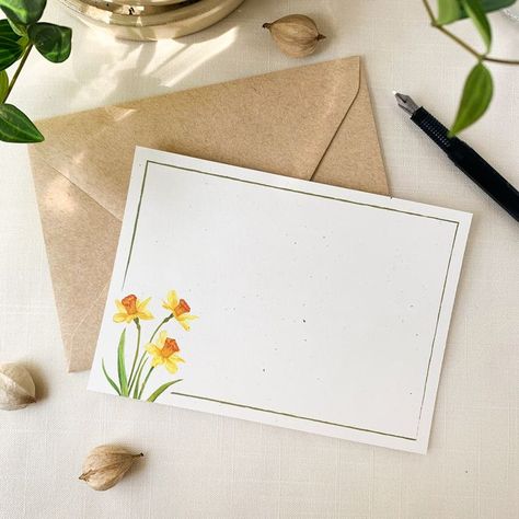 Eco Friendly Daffodils Spring Watercolor Notecards Watercolor Notecards, Spring Stationery, Card Inspo, Daffodil Flower, Watercolor Ideas, Notecard Set, Watercolor Inspiration, Bullet Journal Ideas Pages, Stationery Items