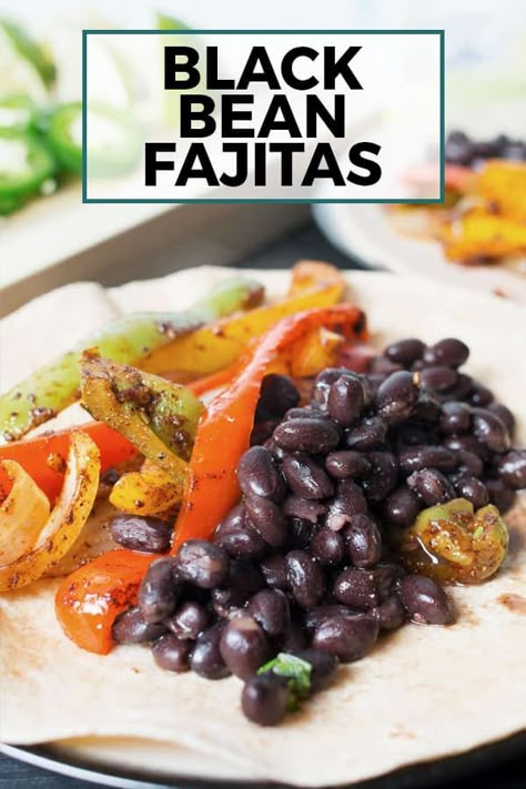 These black bean fajitas are vegetarian, vegan, and great for Meatless Monday dinners. Meatless Fajitas, Meatless Mexican Recipes, Fertility Meals, Black Bean Fajitas, Bean Fajitas, R3 Recipes, Vegetarian Breakfast Recipes Healthy, Vegetarian Recipes Easy Quick, Fajita Recipes