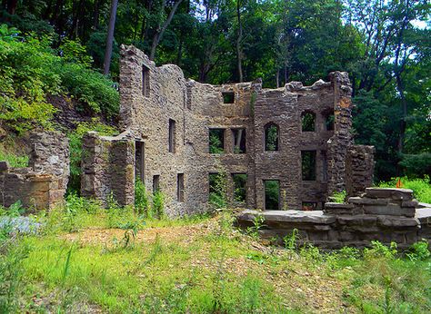 Lot 52A Hill Road, Jim Thorpe, Pennsylvania contains the antiquated remains of Dr. Bertine S. Erwin's gothic style castle like home and office built in the late 19th century. Dr. Erwin shares notoriety with the Asa Packer family, as he served as their private physician. Visit Pennsylvania, Poconos Vacation, Jim Thorpe Pennsylvania, Jim Thorpe Pa, Jim Thorpe, Pennsylvania Travel, East Coast Road Trip, Pocono Mountains, Castle Ruins