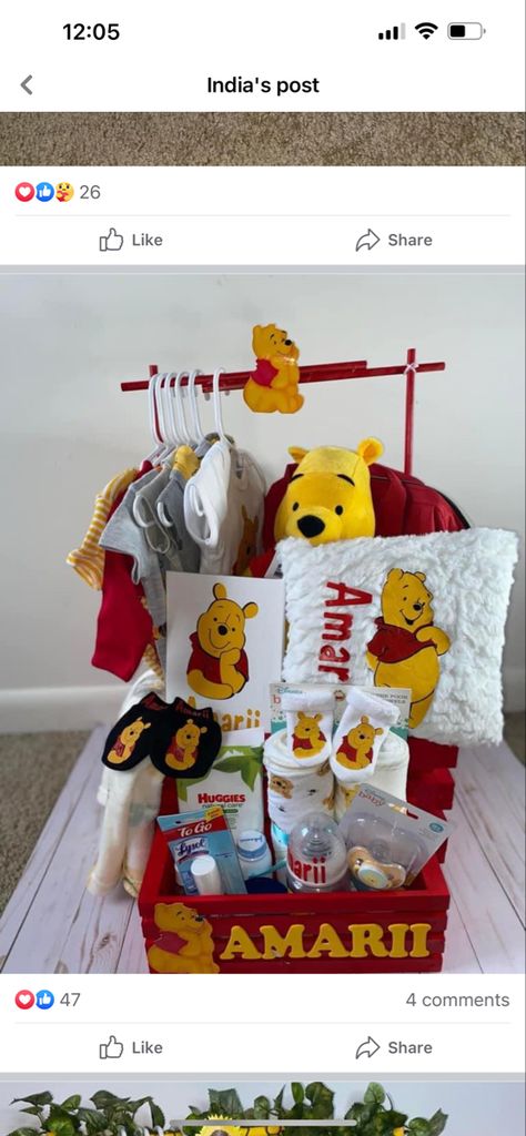 Winnie The Pooh Baby Shower Gift Ideas, Winnie The Pooh Gift Basket, Newborn Closet, Baby Rack, Closet Baskets, Shower Baskets, Cole Baby, Baby Shower Box, Bear Baby Shower Theme