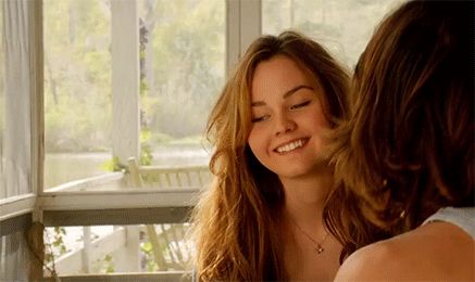 Liana Liberato Gif, Liana Liberato, Greek Tragedy, Daniel Sharman, Steve Harrington, Child Actors, Romantic Movies, Good Smile, Draco Malfoy