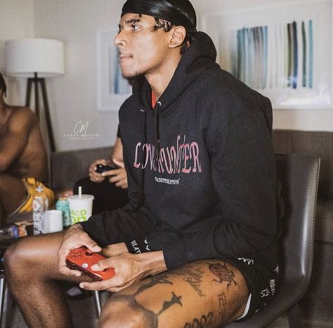 Jalen Green Tattoo Leg, Jalen Green Leg Tattoo, Jalen Green And Breah Hicks, Jalen Green Aesthetic, Jalen Green Tattoo, Jaylen Green, Shaedon Sharpe, Jalen Green, Basketball Boys