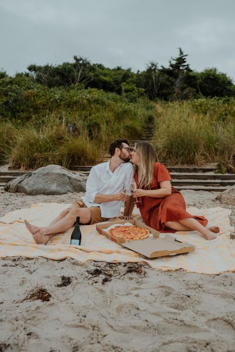 best Massachusetts engagement photographer, best Massachusetts wedding photographer, couple in cape cod with pizza, fun engagement photos, fun engagement prop ideas, champagne, picnic at the beach Pizza Picnic Photoshoot, Engagement Photos With Props, Cape Cod Engagement Photos, Beach Picnic Engagement Photos, Pizza On The Beach, Champagne Picnic, Engagement Photo Shoot Beach, Engagement Props, Picnic Engagement Photos