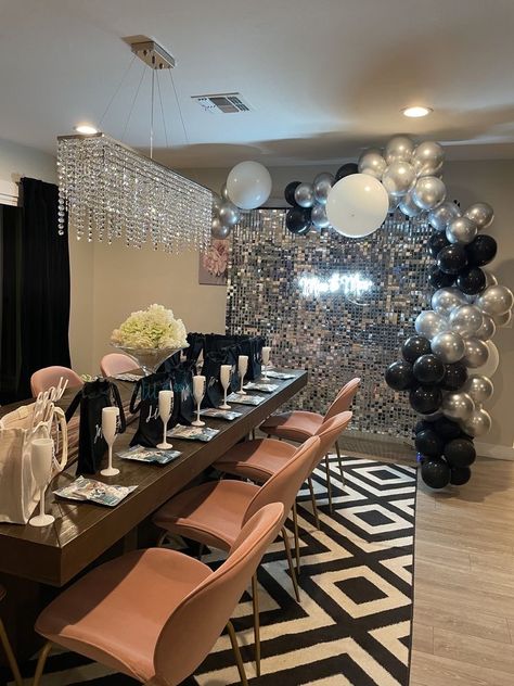 Black And White Bachelorette Aesthetic, Monochrome Bachelorette Party, Glitz And Glam Night Bachelorette, Black And White Glam Party, Bad And Bougie Theme Party, Black And White Themed Bachelorette Party, Bad And Boujee Party Theme, Black Tie Bachelorette Party, Black And White Bachelorette Party Decor