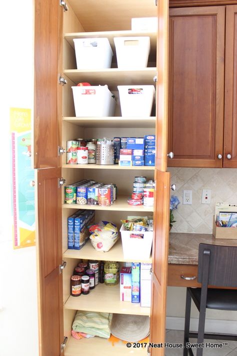 5 Pantry Organization Tips You Need Right Now Shelf Pantry, Pantry Inventory, Built In Desk, Simple Rules, Organization Tips, Utensil Holder, Bottom Shelf, Pantry Organization, Spring Cleaning