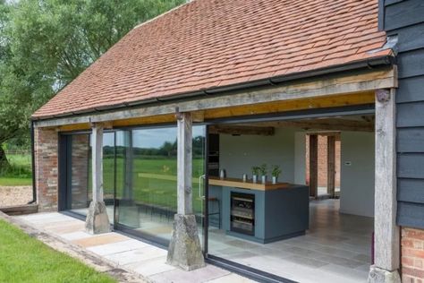 Barn Conversions: Planning & Class Q PD Rights [2023 update] - Urbanist Architecture - Small Architecture Company London Barn Conversion Exterior, Barn House Conversion, Barn Conversion Interiors, Converted Barn, Barn Renovation, House Extension Design, Coach House, Barn Conversion, Barn Style House