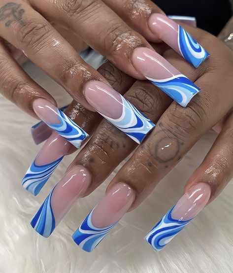 Medium Full Set Nails, Extreme Nail Art, Ring Finger Nail Art, Nail Art Trendy, Fly Nails, Wave Nails, Ring Finger Nails, Business Nails, Finger Nail Art